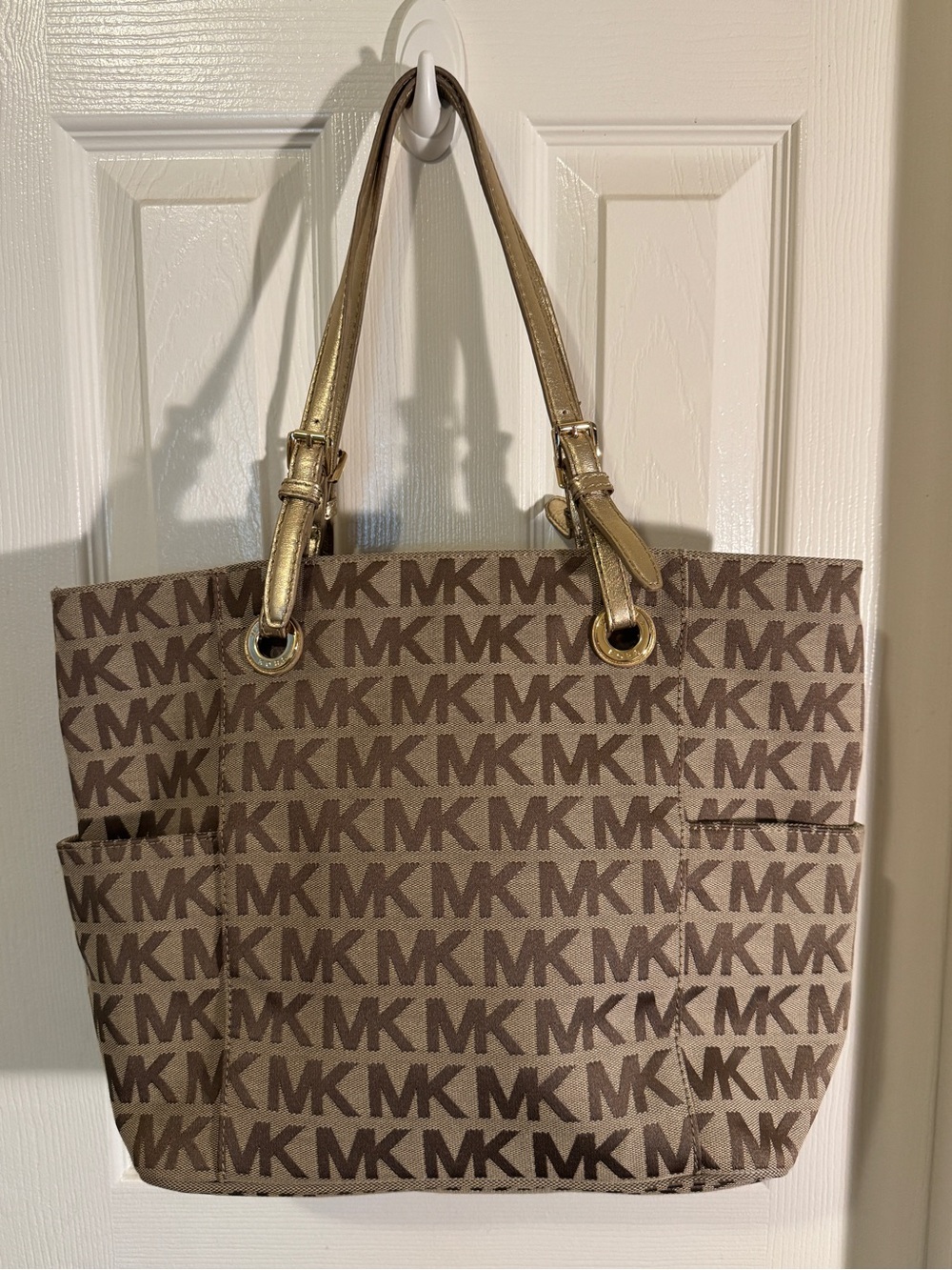 A Michael Kors Brown MK Logo Tote with Gold Hardware - Picture 4 of 11